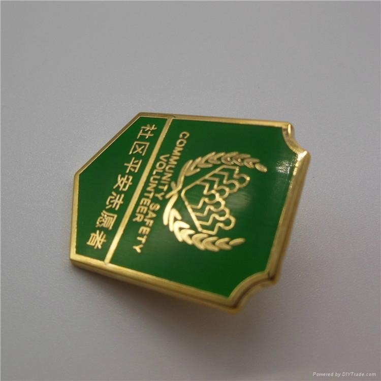 Metal Badge Pin Best Community Souvenir 2