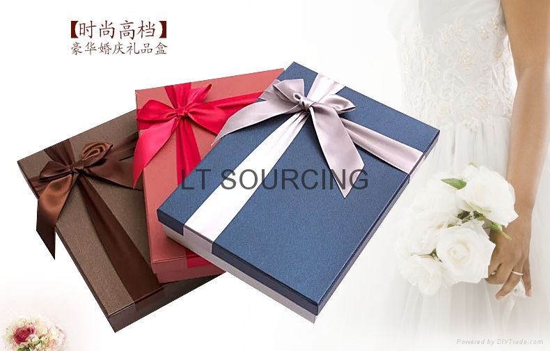 Customized paper gift box 2