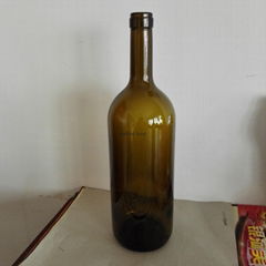 1500ml wine bottle