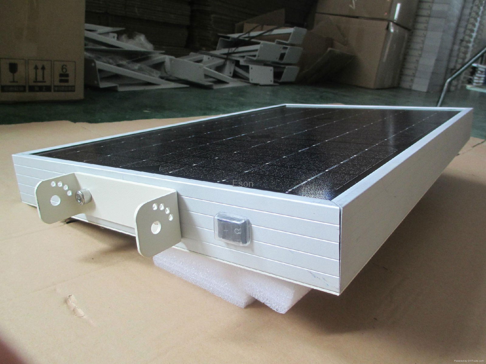 China new product solar panel system garden light 15watts 3