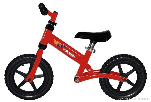 Kid bicycle with 12" wheels