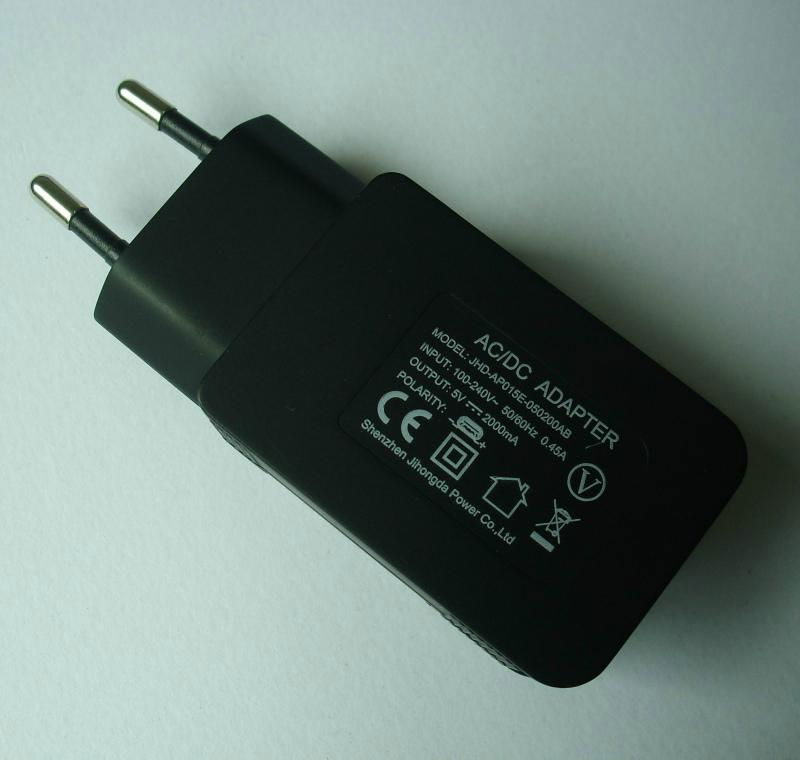 9V0.5A Switching Power Adapter for US and Eu market 3