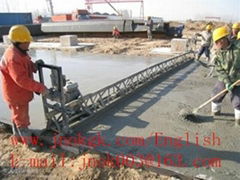 Vibratory truss screed Honda Engine