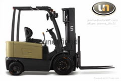 Warehouse 4 Wheel Electric Forklift With Air Tire