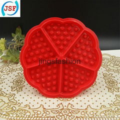 High Quality Red Silicone Round Waffle Mold Perfect Home Products