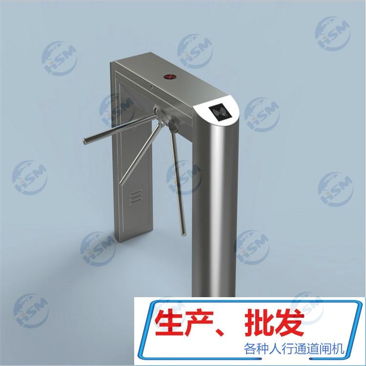 電控刷卡三輥閘 4