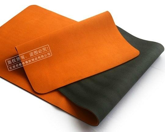 Anti-slip Eco-friendly two-tone natural rubber yoga mat