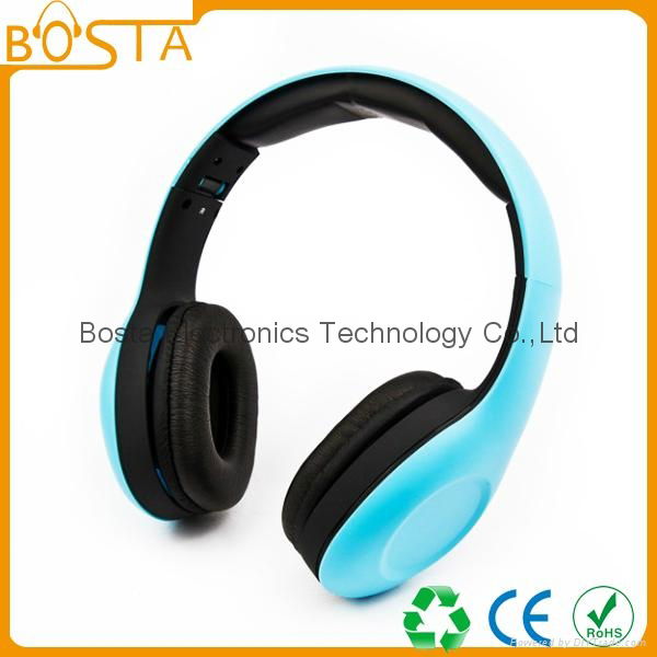 Hot Sale colorful Stereo Headphone wholesale with factory price 2