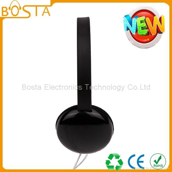 Good quality China whole sale promotion simple super cheap headset 2