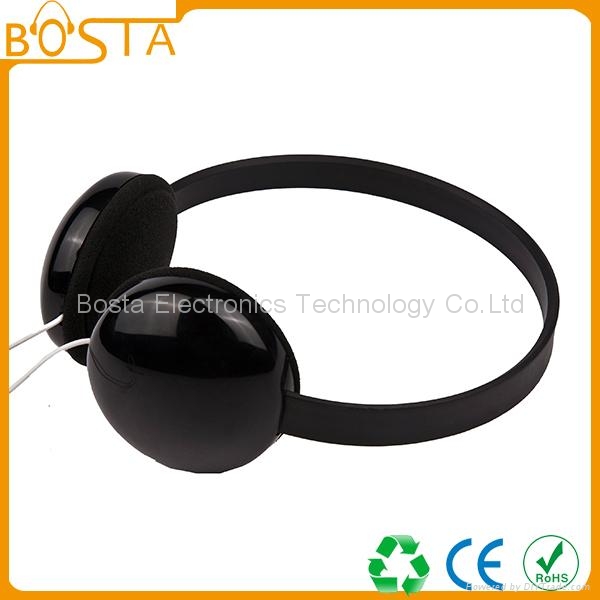 Good quality China whole sale promotion simple super cheap headset 3