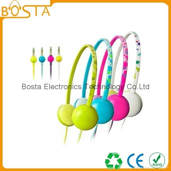 Good quality China whole sale promotion simple super cheap headset 5