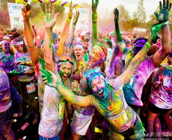 the holi color run powder  3