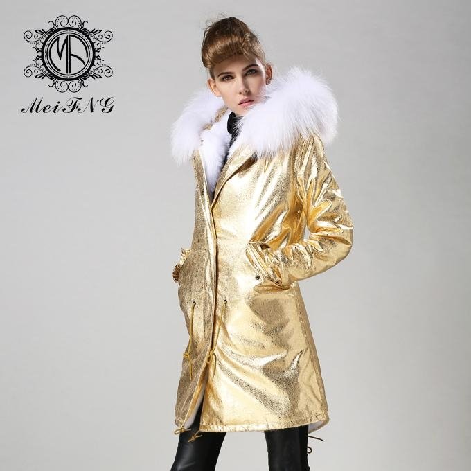 rich women fur coat with thick fox fur lining 4