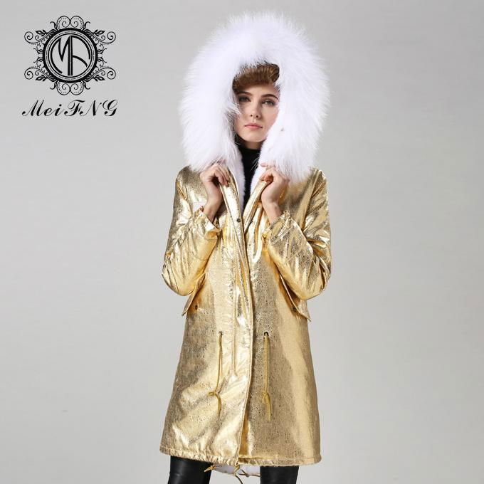 rich women fur coat with thick fox fur lining 3