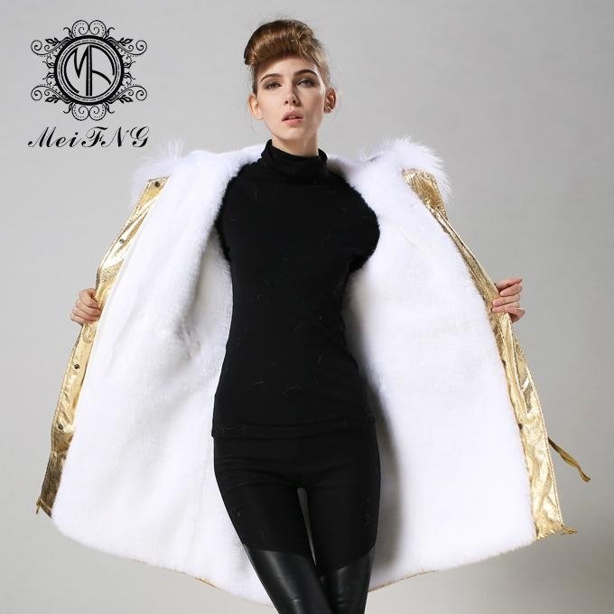 rich women fur coat with thick fox fur lining