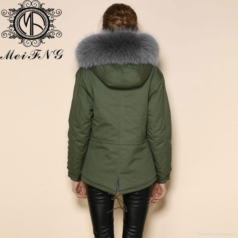 2015 Fashionable Coat Style Short Warm Real Fur Hood Fur Jackets  2