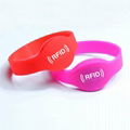 RFID silicone wristband 3