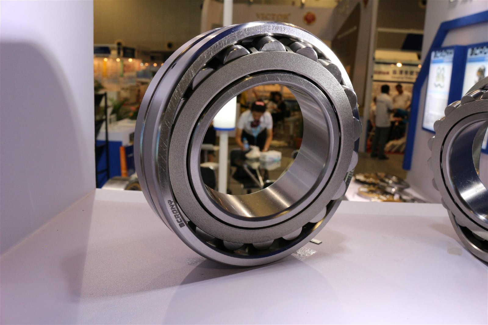889752X1 thrust cylindrical Roller bearing  3