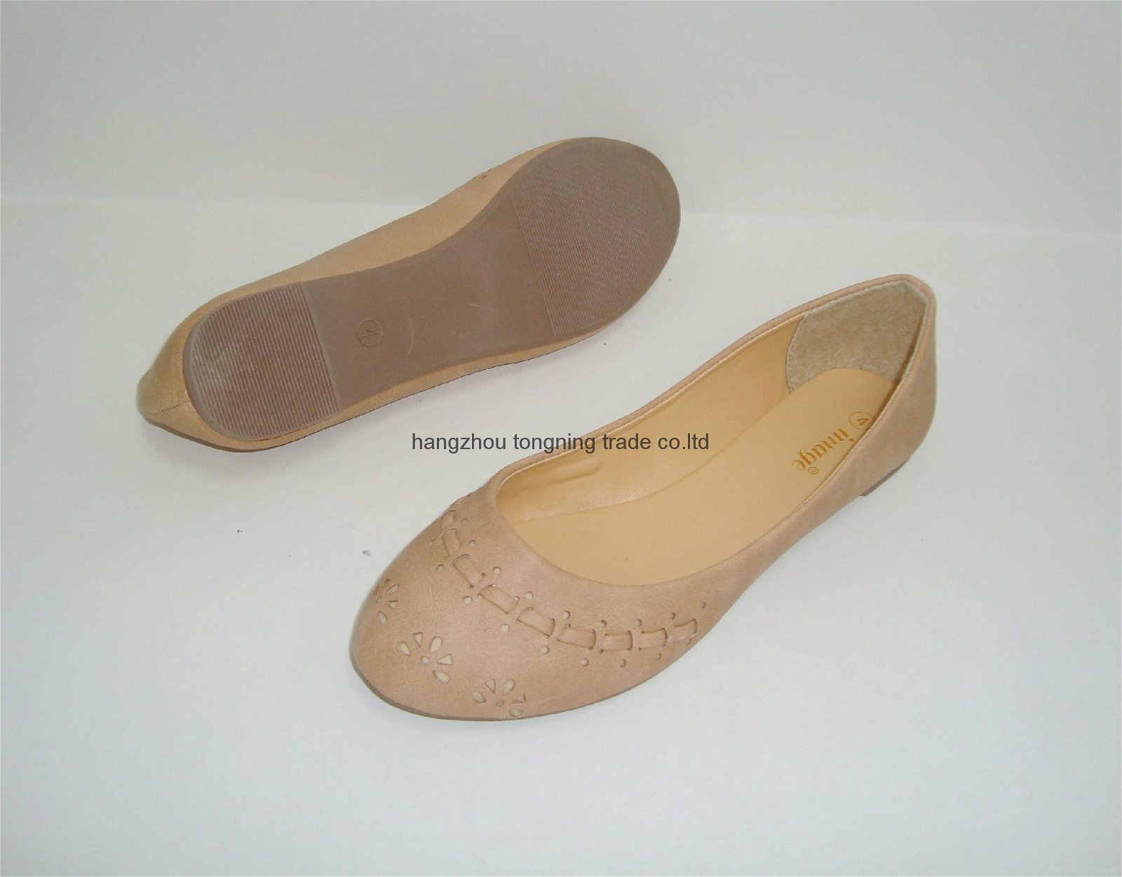 lady cheap ballerina shoes flats beige PU  shoes cut out flower ballet shoes