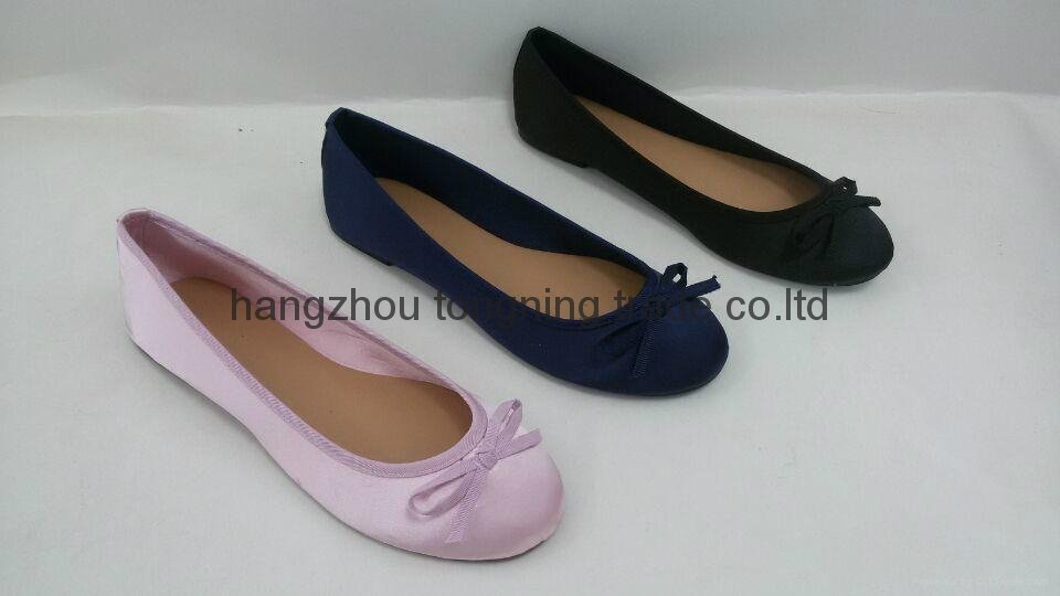 cheap wholesale china shoes women's flat casual shoes satin upper 