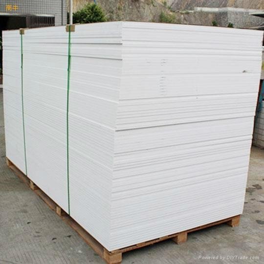 2016 High Quality White Density Rigid 3mm PVC Foam Board 2