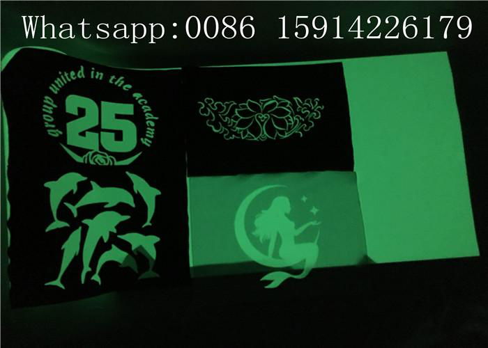 PU Material Glow In The Dark Heat Press Vinyl With Good Washing Resistance 4