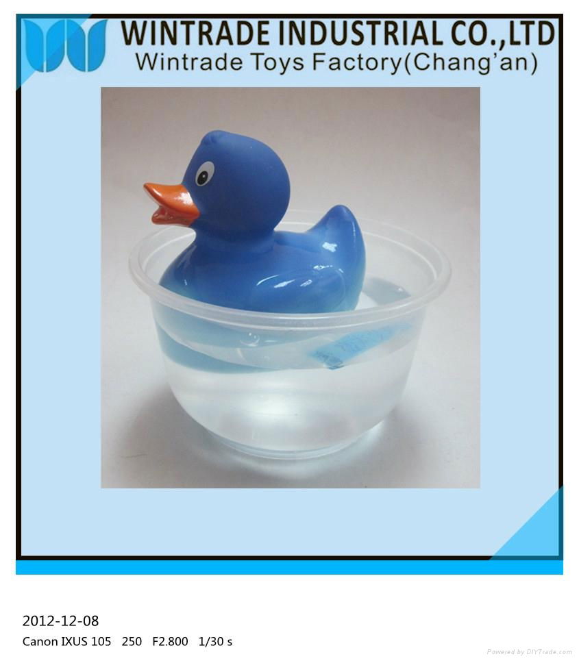 color chaniging rubber bath duck floating 5