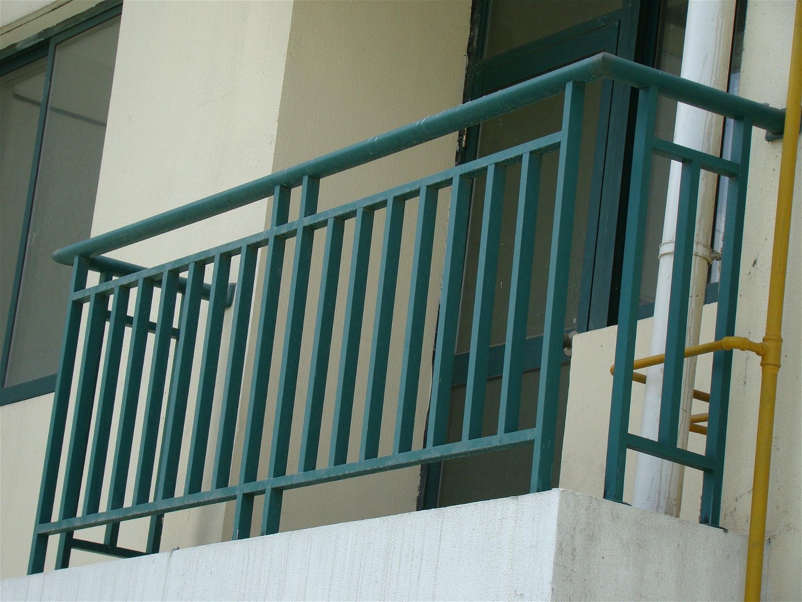 Balcony railing 2