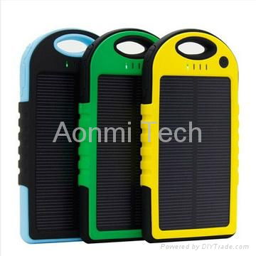 2015 new design 5000mah waterproof solar panel power bank