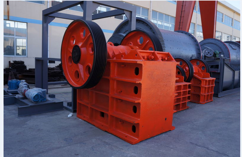 PE complex pendulum jaw crusher 2