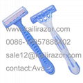 3 blade rubber handle disposable shaving