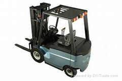 Royal to sell 2.0t-2.5t Electric forklifts