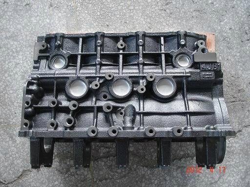 CNC Machining And Casting Iron or Steel Truck Diesel Engine Parts OEM