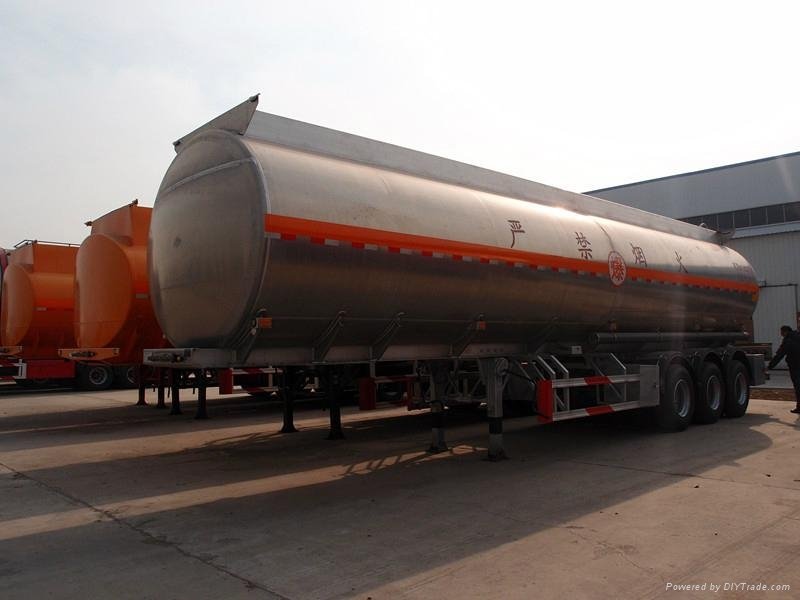 3 axle 60000 liter fuel trailer with air suspension axle 3