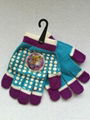 knitted gloves  2