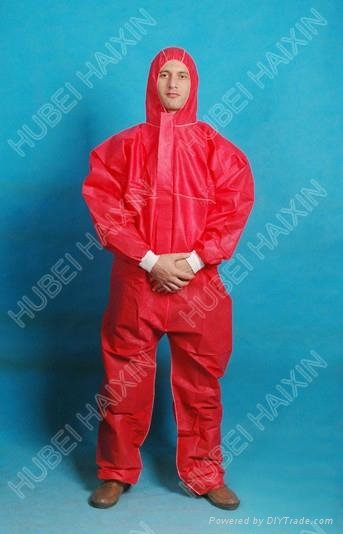 Disposable non woven SMS TYPE 5/6 surgical Coverall red color