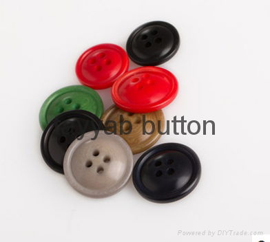 Natural corozo button 3