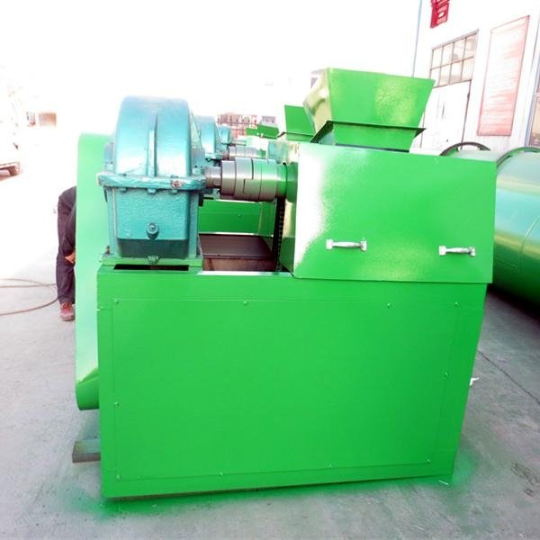 double roller extrusion granulation machine  suitable for many raw materils 2