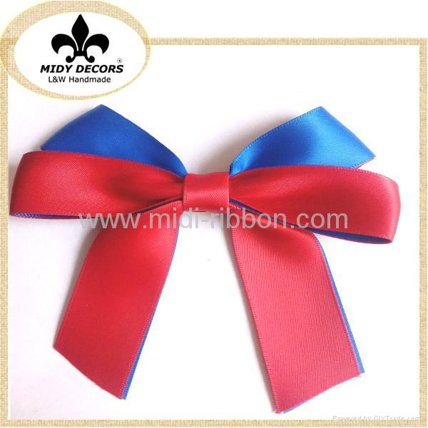 Handmade ribbon bow for packaging 2