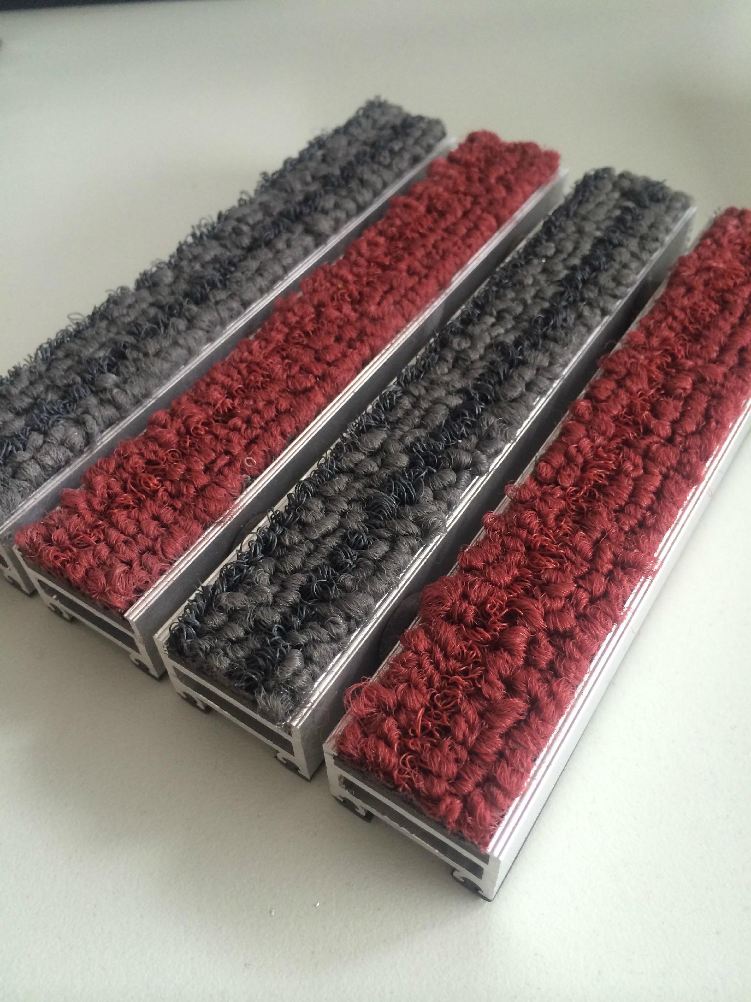 Heavy duty aluminum base 3M carpet floor entrance mat system ms660