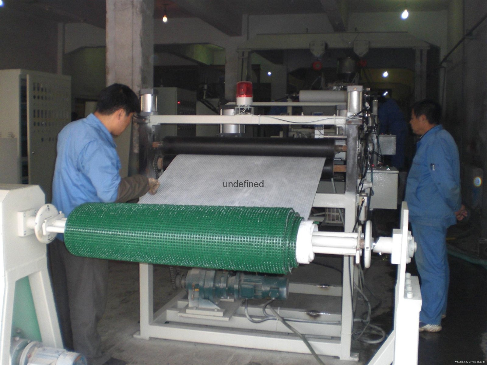 Plastic lawn production and technology 4