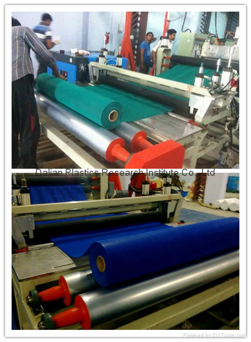 PVC hexagonal hollow antiskid floor mat production line and technology 2