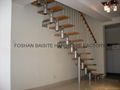 STEEL KEEL STAIRCASE 