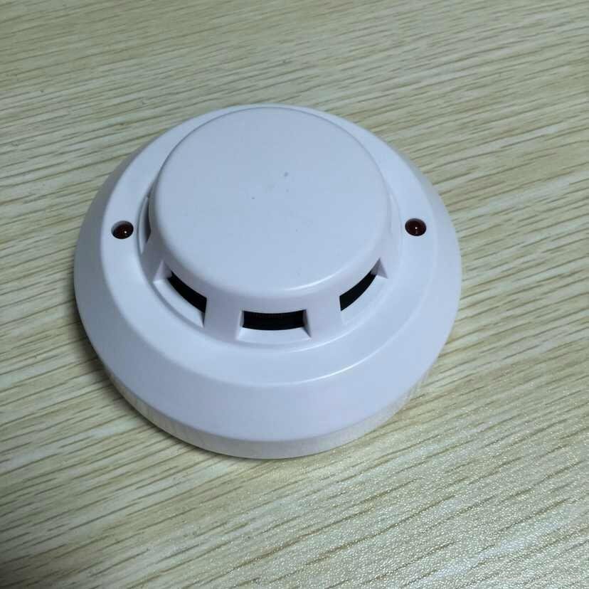 2/4 Wires Smoke Detector 2