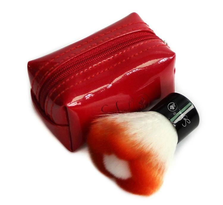 Face makeup flower kabuki brush with leather pouch bag  4