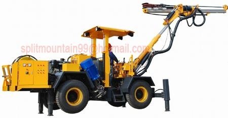 Jumbo drill single boom for underground mining or tunnelling