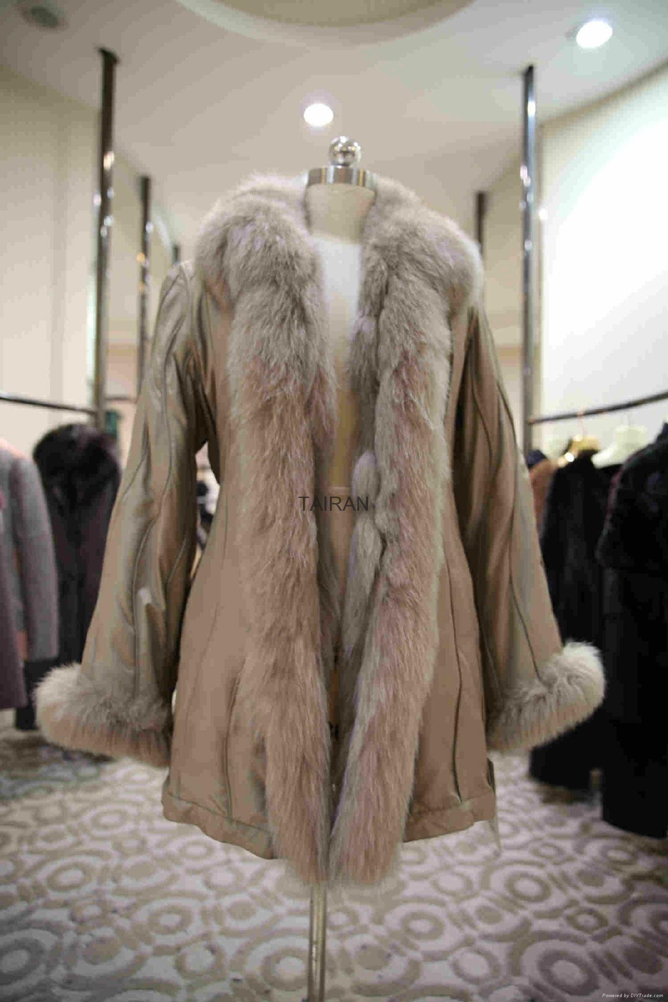 Women's long fur coat  with inner fur  