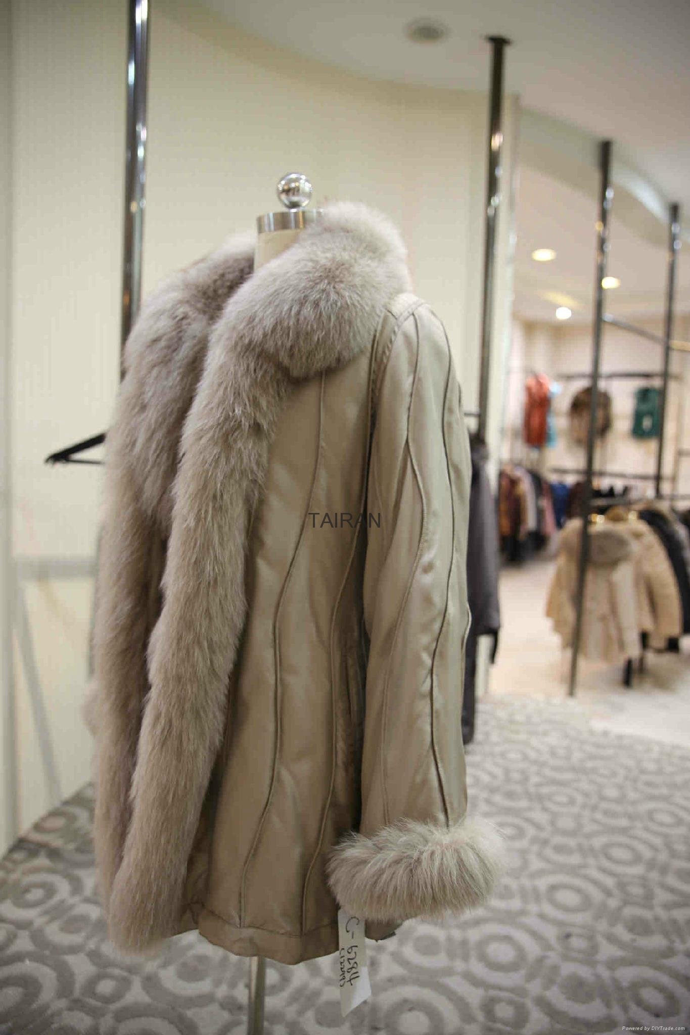 Women's long fur coat  with inner fur   2