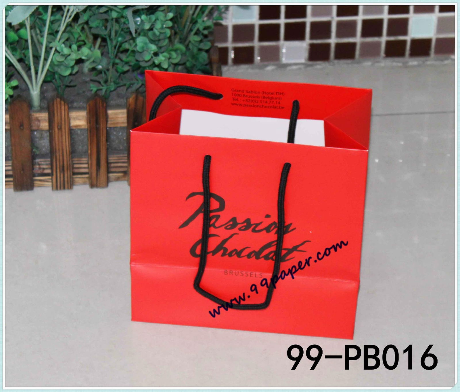 Deluxe gift bag with high quality printing