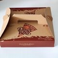 Pizza box with handle